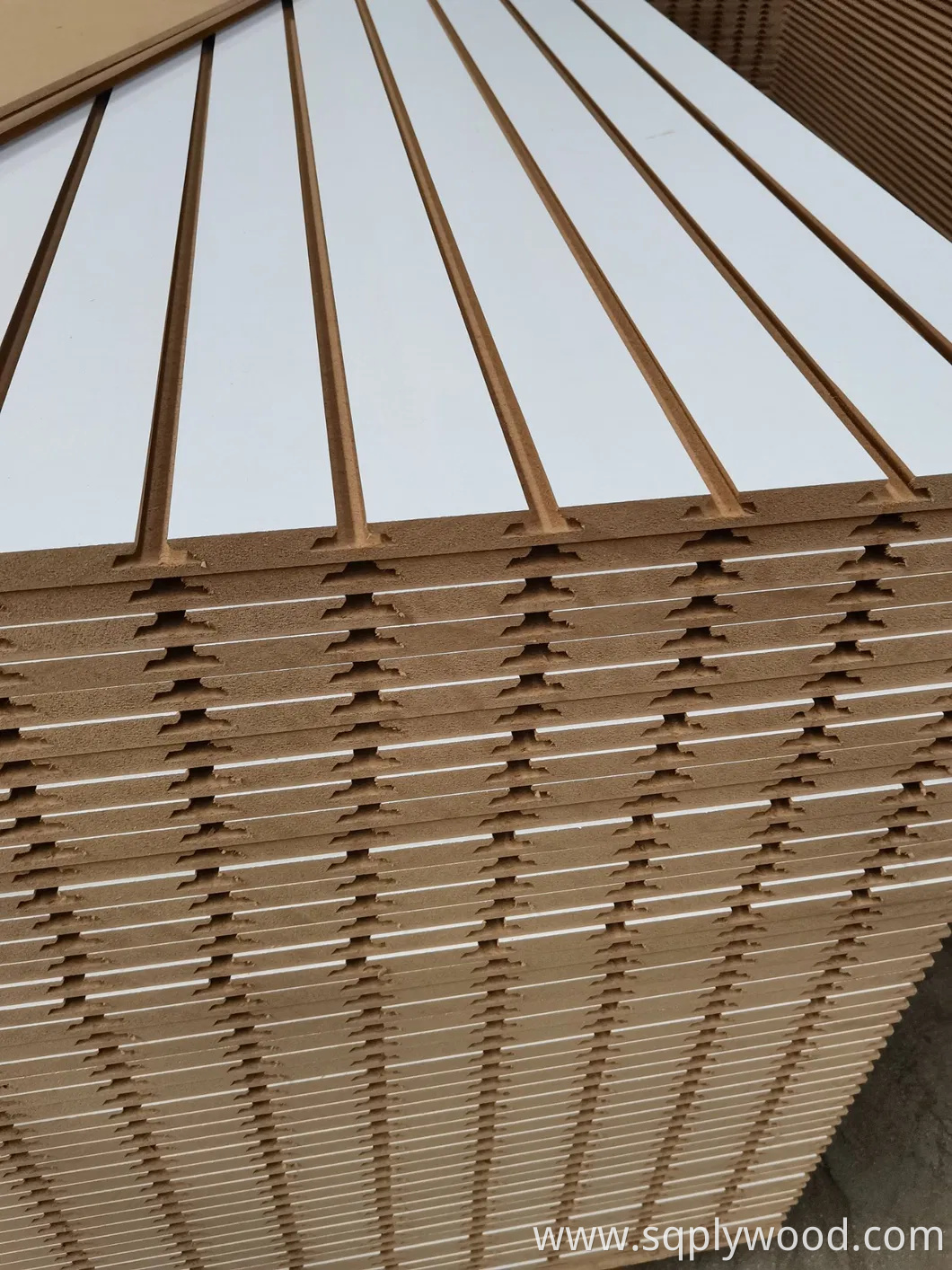 Factory-Groove and Slot White Melamine MDF in 12mm 15mm 18mm